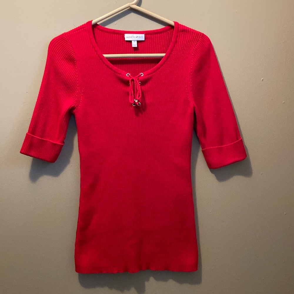 Women’s Fashion Bug Red Sweater, 3/4 Length Sleeves, Lace Up Size Small, 90’s